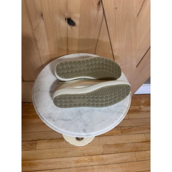 Ecco | NWOT Soft 7 Gold Leather Lace Up Comfort Sneakers | Size EU 37 - Picture 12 of 12